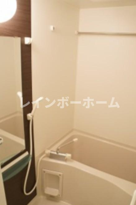 リブリ・船橋法典の浴室