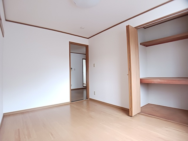 アメニティー北平野Ａの洋室