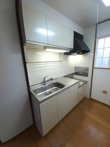 ブルースカイ国分のキッチン