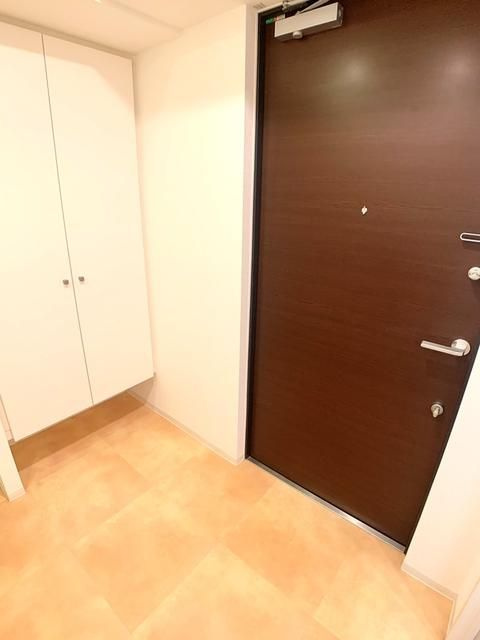Ｌａ　Ｄｏｕｃｅｕｒ巣鴨の玄関