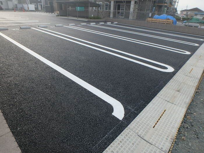 シュプール　Ａの駐車場