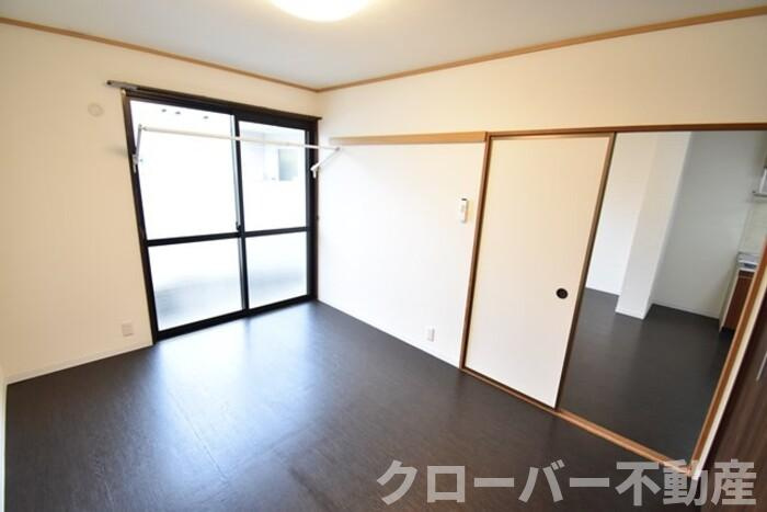 コーポラスＹ.Ｏ 北棟の内装|南側洋室６帖