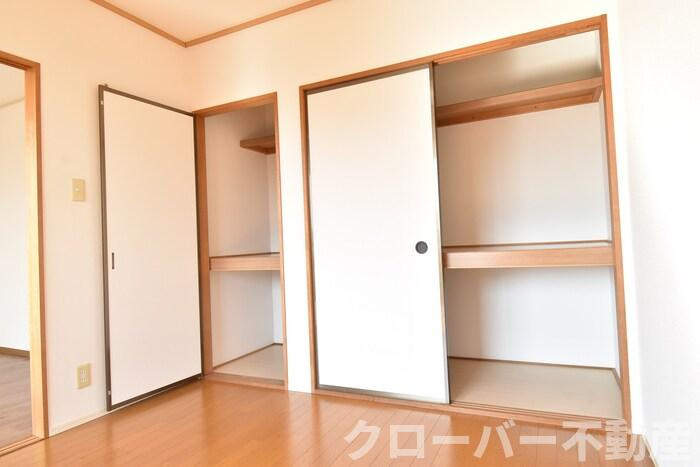 グレースヴィラ A棟の収納|物入