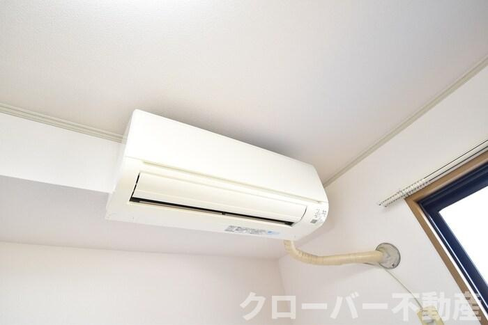 グレースヴィラ A棟の設備|エアコン（洋室）