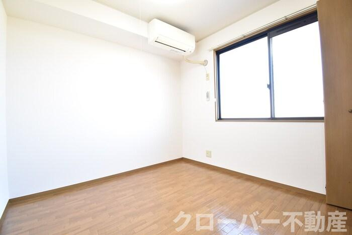 グレースヴィラ A棟の内装|洋室４．５帖