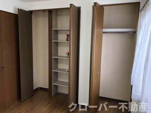 フォーレスイン松岡 B棟の収納