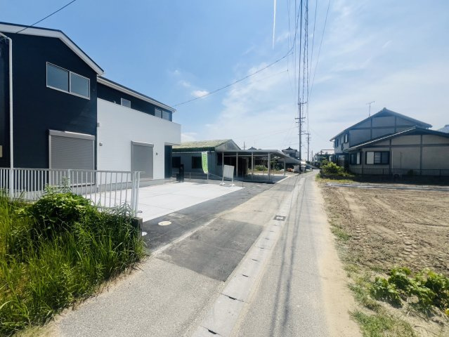 碧南市坂口町2丁目17番地1『仲介手数料無料』新築一戸建て・建売の前面道路含む現地写真