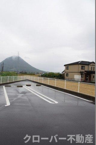 ドリーム・８０Ｂの駐車場