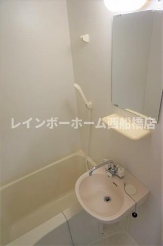 フォーラムビル（K-129）の浴室