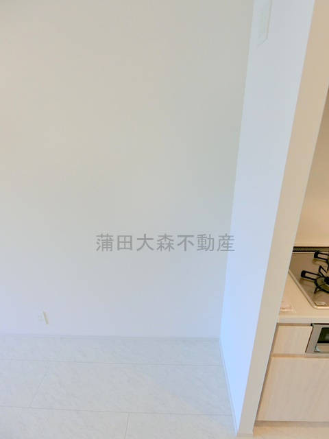 ルミーク大森のキッチン|冷蔵庫置き場