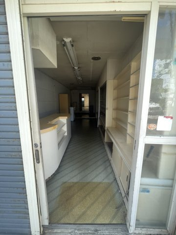 本町3丁目　店舗付き住宅の玄関
