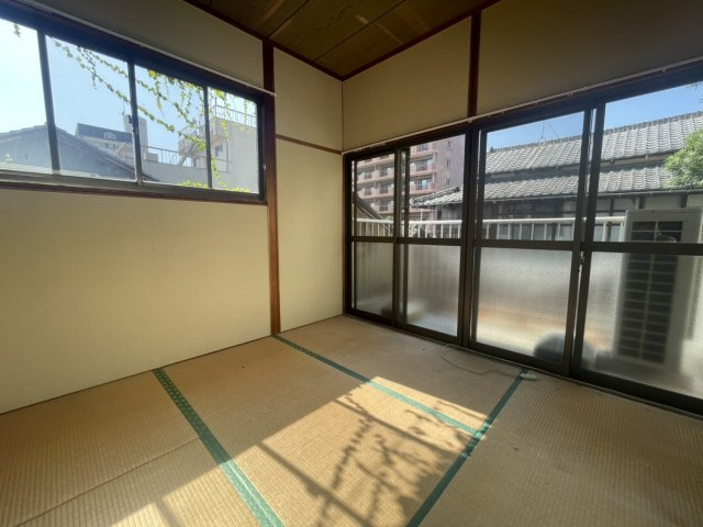 本町3丁目　店舗付き住宅の和室
