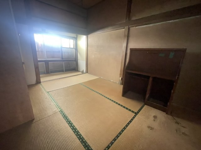 本町3丁目　店舗付き住宅の和室