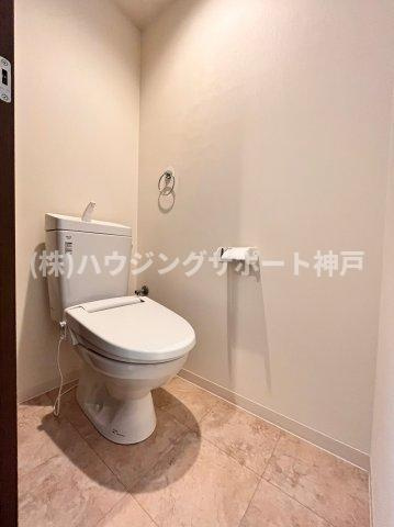 ワコーレヴィアーノ垂水城が山猫の家のトイレ