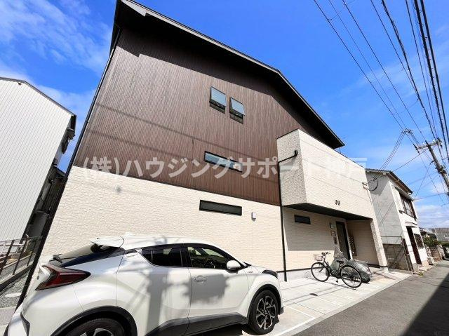ワコーレヴィアーノ垂水城が山猫の家の外観
