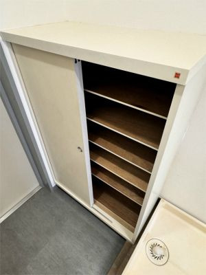 北区中里２丁目の賃貸マンションの玄関