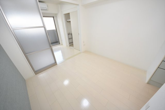 セレニテ本町グランデ