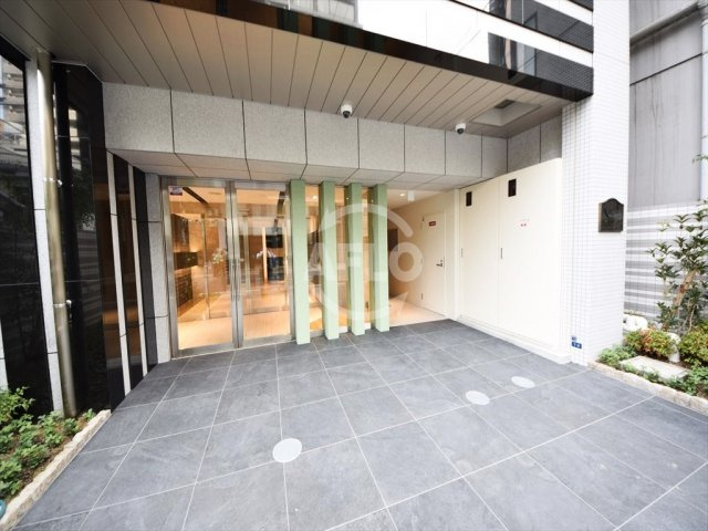 メインステージ心斎橋EASTのエントランス|メインステージ心斎橋ＥＡＳＴ　エントランス