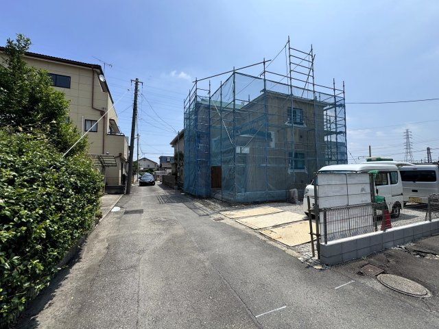新築　高崎市双葉町　Heartful　Town　A号棟の前面道路含む現地写真|現地写真　北側接道幅員約4ｍ