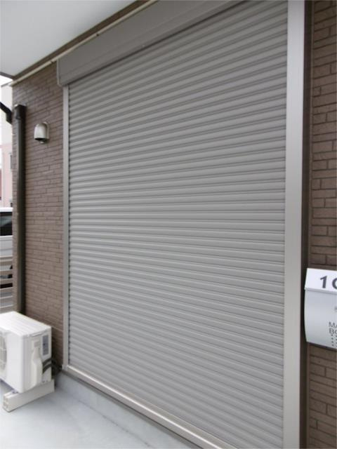 町田市三輪町のテラスの設備|シャッター