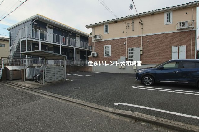 エトワール相武台の駐車場