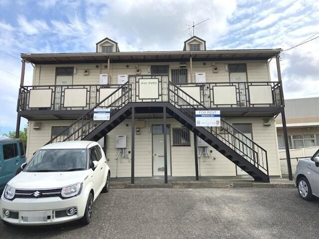 横浜市戸塚区舞岡町のアパートの外観