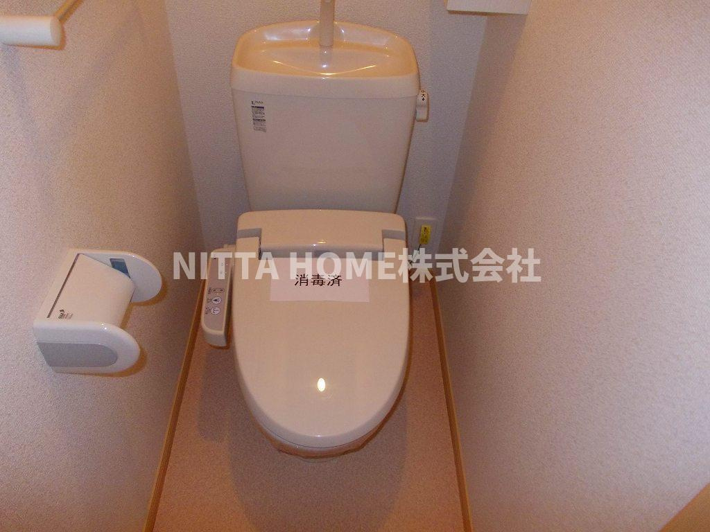 豊岡市城崎町今津のアパートのトイレ|温水洗浄付きのトイレです(*^^*)