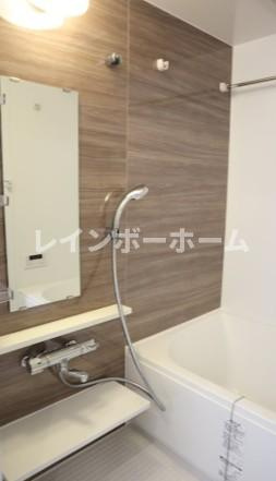 船橋市本町４丁目の賃貸マンションの浴室|※同施工別物件参考写真。