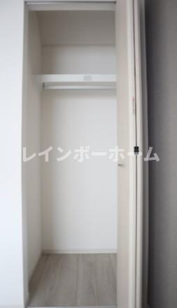 船橋市本町４丁目の賃貸マンションの収納|※同施工別物件参考写真。