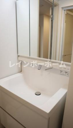 船橋市本町４丁目の賃貸マンションの洗面所|※同施工別物件参考写真。