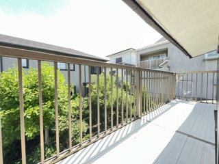 南青葉台一戸建てのバルコニー