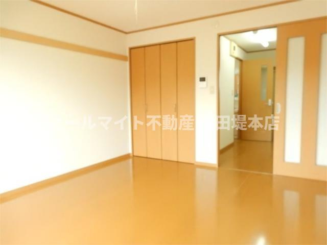 川崎市多摩区登戸の賃貸マンションの寝室