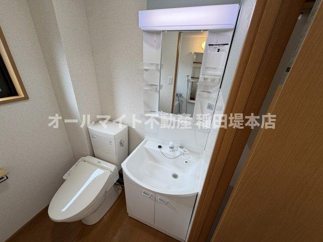 川崎市多摩区登戸の賃貸マンションの洗面所
