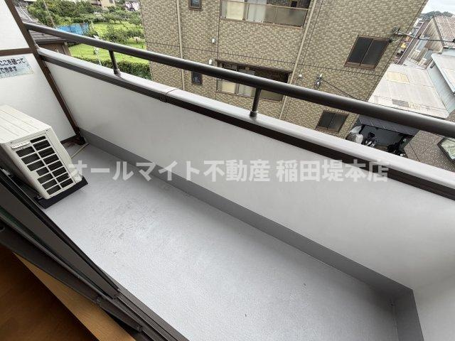 川崎市多摩区登戸の賃貸マンションのバルコニー