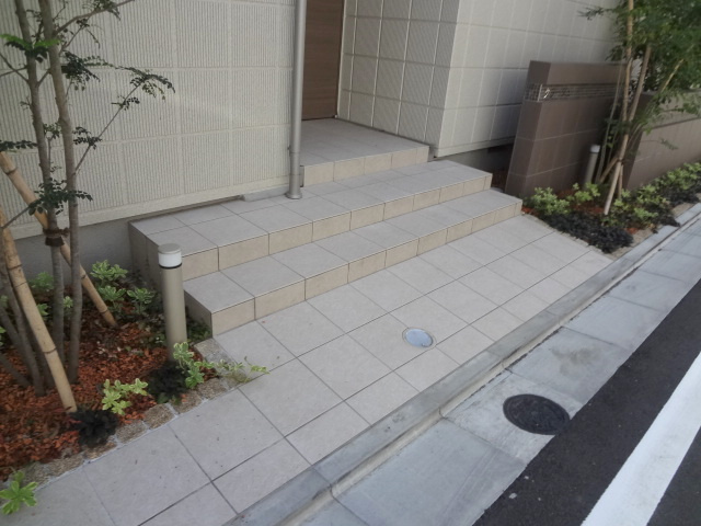 クラージュのエントランス