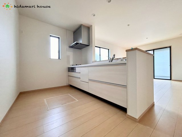 蓮田市黒浜2343番　新築戸建　ハートフルCのキッチン