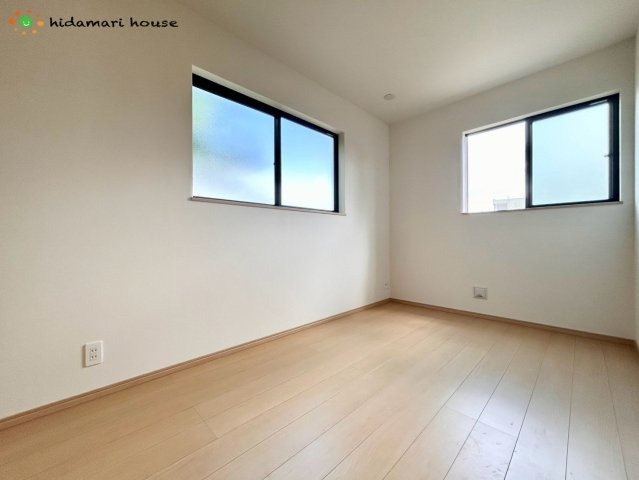 蓮田市黒浜2343番　新築戸建　ハートフルCの洋室|サービスルーム：6帖