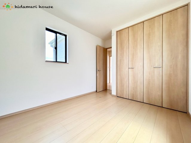 蓮田市黒浜2343番　新築戸建　ハートフルCの内装