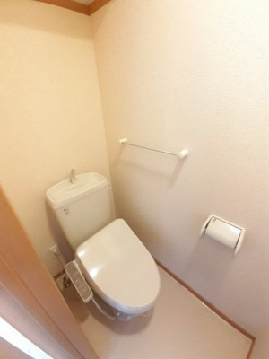 【トイレ】 | エル・クレール | トイレもきれいです