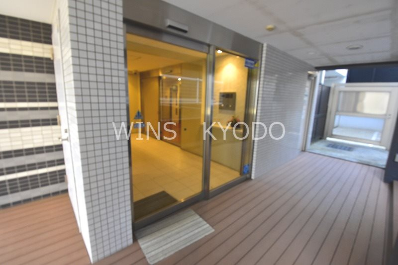 世田谷区桜丘５丁目の賃貸マンションのエントランス