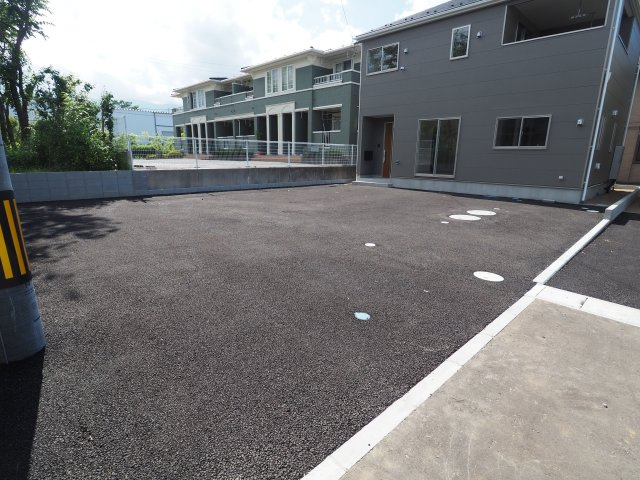 【駐車場】 | Cradle garden　福島市さくら第１　3号棟 | ★内覧予約でブランド米2kg★