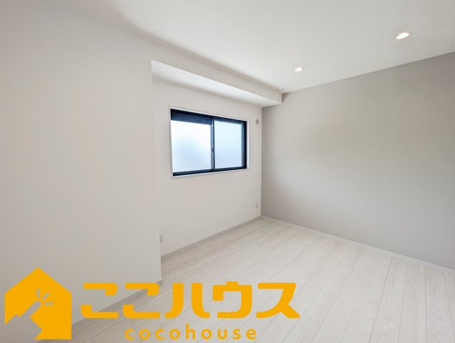 浦添市大平　新築戸建て　全1棟の寝室|寝室6.5帖