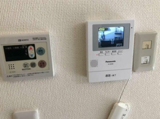 【セキュリティ】 | 同間取り違うお部屋、モニタ付きインターホンと給湯リモコン