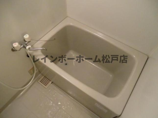 【仲介手数料：50％OFF】対象物件！の浴室