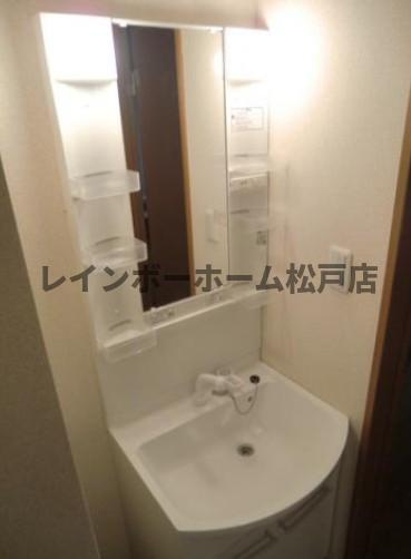 【仲介手数料：50％OFF】対象物件！の洗面所