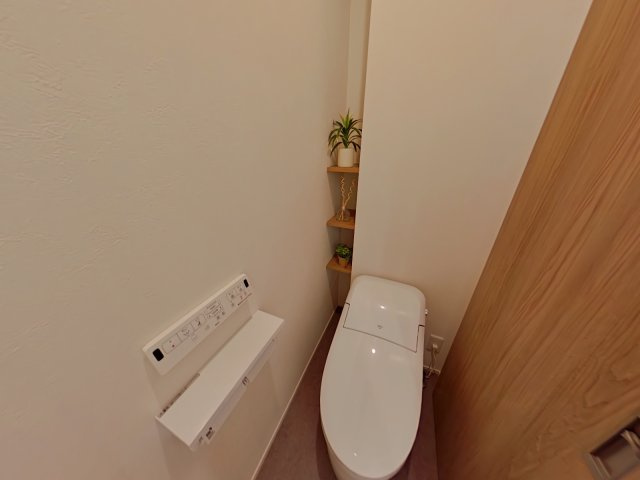 岡山市中区山崎　一戸建てのトイレ|シンプルで使いやすいトイレです。