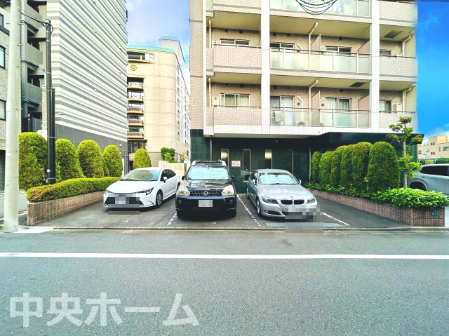 スパシエリーヴァ浅草の駐車場|【敷地内駐車場】最新の空き状況や費用などの詳細は担当スタッフまでお問い合わせください。