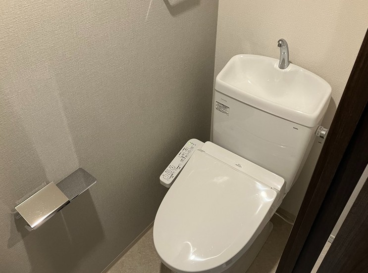 ラヴィエール住吉駅前のトイレ