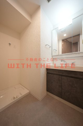 S-RESIDENCE久留米六ツ門abreastⅡ【キャンペーン対象物件】の洗面所|明るい洗面所です