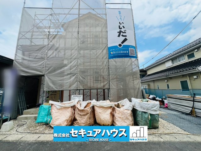 【同施工物件ご案内可能】豊明市栄町大根　全１棟の外観|【現地外観写真】
◆未完成物件のため同施工物件ご案内可能！！！
◆駐車3台可能！オプション工事でカーポート設置などいかがでしょうか。その他にも、フェンスなどの「オプション工事」もご提案いたします♪　　